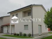 Case e ville in vendita di 166 m²