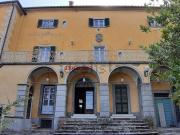 Case e ville in vendita di 1670 m² in Via Lupo