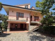 Case e ville in vendita di 167 m² in Contrada Galdo