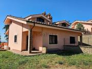 Case e ville in vendita di 167 m² in Via Bastianaccio, 1