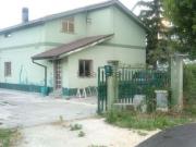 Case e ville in vendita di 167 m² in Via Cese