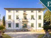 Case e ville in vendita di 1700 m² in Via del...