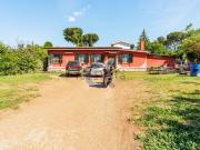 Case e ville in vendita di 170 m² in Via dei Gerani