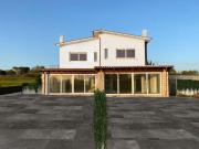 Case e ville in vendita di 170 m² in Via della Quercia
