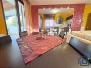 Case e ville in vendita di 170 m² in Via F. Turati, 55