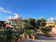 Case e ville in vendita di 170 m² in Via Neto, 8