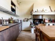 Case e ville in vendita di 170 m² in Via Nuova per Pisa