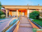 Case e ville in vendita di 170 m² in Via Repubblica, 7