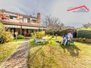 Case e ville in vendita di 173 m² in Via Manuel de Falla