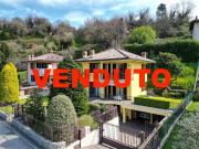 Case e ville in vendita di 175 m² in Via Quinto Alpini, 6