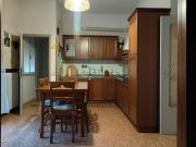 Case e ville in vendita di 175 m² in Via Verona, 2