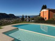 Case e ville in vendita di 177 m² in Via le Sponde, 2