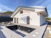 Case e ville in vendita di 177 m² in Via Luciano...