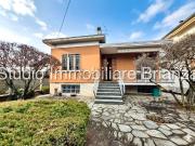 Case e ville in vendita di 178 m² in Via Cesare Battisti