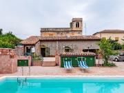 Case e ville in vendita di 178 m² in Via Maugeri