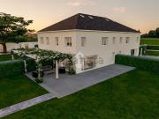 Case e ville in vendita di 178 m² in Via Zenzalino Sud, 5