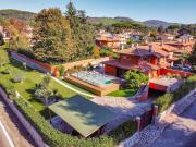 Case e ville in vendita di 179 m² in Via 24 Maggio, 68