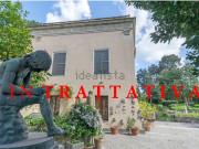 Case e ville in vendita di 179 m² in Via di Porta Latina