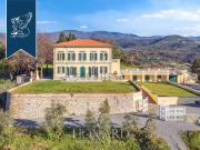 Case e ville in vendita di 1800 m²