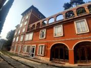 Case e ville in vendita di 1800 m²