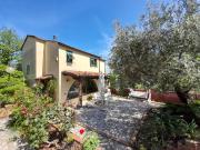 Case e ville in vendita di 180 m²