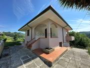Case e ville in vendita di 180 m²