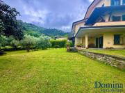 Case e ville in vendita di 180 m²