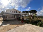 Case e ville in vendita di 180 m² in Contrada FERRANTE...