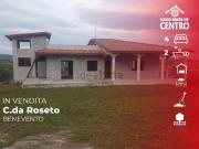 Case e ville in vendita di 180 m² in Contrada Roseto