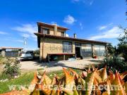 Case e ville in vendita di 180 m² in Strada Castiglione, 4