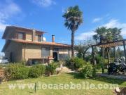 Case e ville in vendita di 180 m² in Strada Castiglione, 4