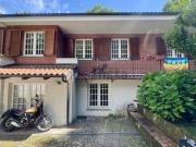 Case e ville in vendita di 180 m² in Strada Comunale Val...