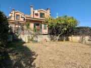 Case e ville in vendita di 180 m² in Via Casal Bianco, 430