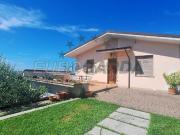 Case e ville in vendita di 180 m² in Via Cavalline, 11