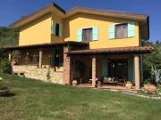 Case e ville in vendita di 180 m² in Via di Lupinaglia,...