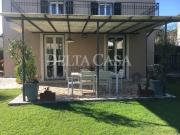 Case e ville in vendita di 180 m² in Via G. Marconi, 96
