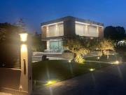 Case e ville in vendita di 180 m² in Via L. Quartieri