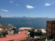 Case e ville in vendita di 180 m² in Via Posillipo