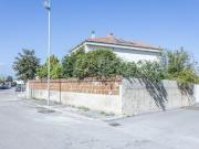 Case e ville in vendita di 180 m² in Via Lido Lago