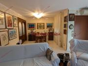 Case e ville in vendita di 180 m² in Via Spadafora