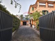 Case e ville in vendita di 181 m² in Via del Bosco, 196