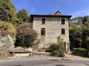Case e ville in vendita di 183 m² in Via Angelo...