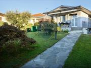 Case e ville in vendita di 184 m² in Via G. Pascoli, 58