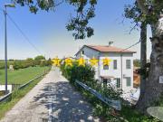 Case e ville in vendita di 184 m² in Via Madonna