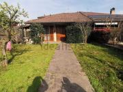 Case e ville in vendita di 184 m² in Via Maffezzoni