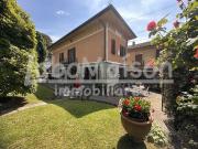 Case e ville in vendita di 185 m² in Via Dante