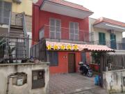 Case e ville in vendita di 185 m² in Via Filippo...