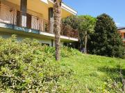 Case e ville in vendita di 185 m² in Via G. Casati, 30