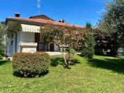 Case e ville in vendita di 185 m² in Via Isonzo, 3