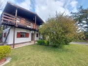 Case e ville in vendita di 185 m² in Via Ventotene, 5